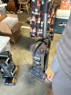 Shark Upright Vacuum Cleaner