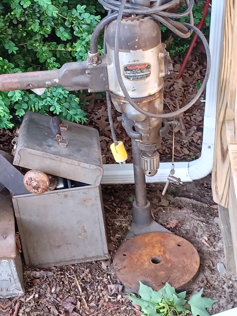 Commercial Black And Decker Drill Press