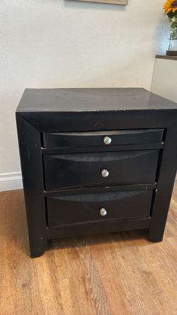 Wood night stand