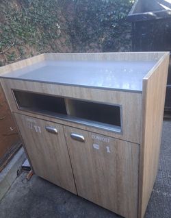 Doble Trash cans