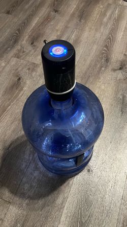 Electric Water Jug Pump + 5 Gallon Primo Bottle