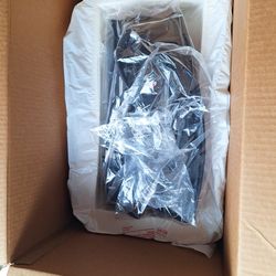 2022 GMC, right side tail light