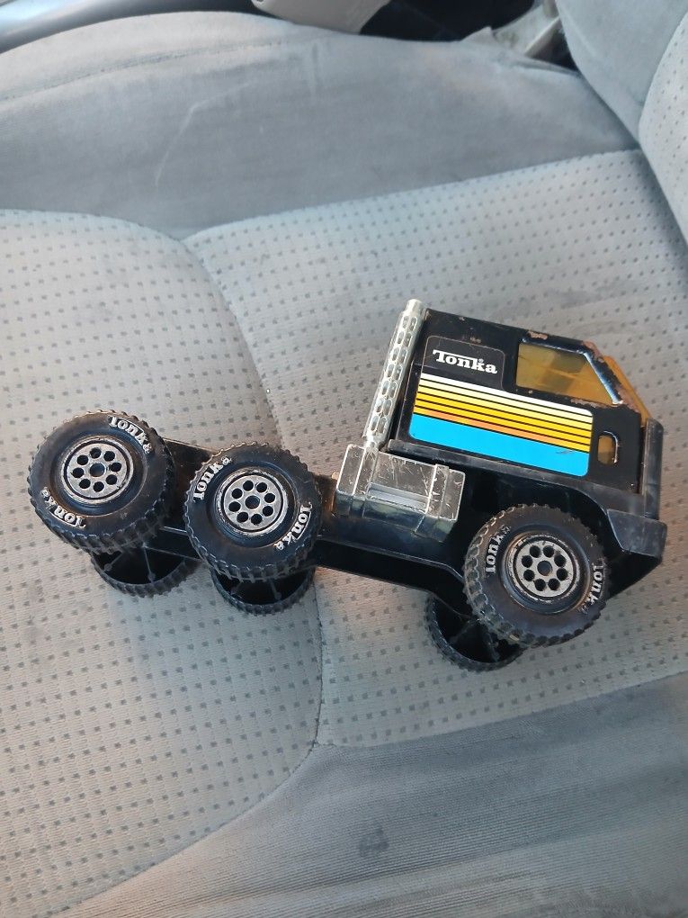 Vintage 1980s Tonka Semi Truck Cab – Black with Stripes – No Trailer