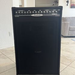 Sumo 300 Keyboard Amplifier