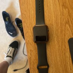 Series 5 Space Gray Apple Watch 44mm