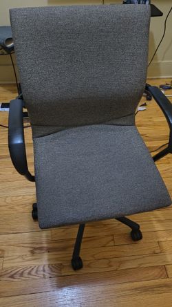 💺 Super Comfortable PC Chair — $15