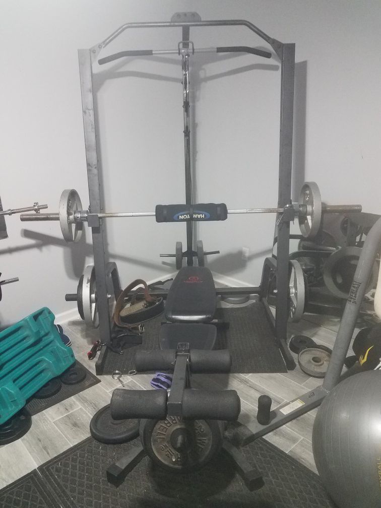 Marcy squat /weight rack and bench ( read description)