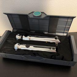 Ahsoka Tano Lightsabers (Clone Wars)