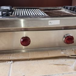 Wolf Gourmet 48" Gas Cooktop Oven
