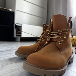 TIMBERLAND 6" Basic Mens Boots Size 8.5