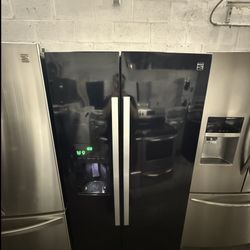 Kenmore Refrigerator “36 ( Refrigeradores ) 