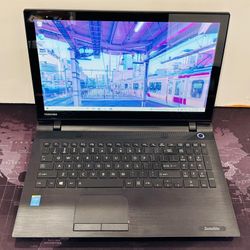 Toshiba Satellite 15” TouchScreen Core i3 6GB 120GB SSD Windows 10
