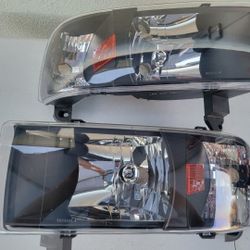 94-01 RAM Headlights Luces Micas Calaveras Faros Faroles