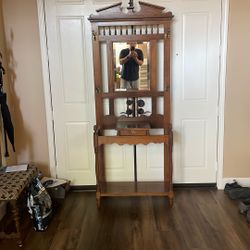Beautiful Oak Coat Tree With Beveled Glass Mirror 