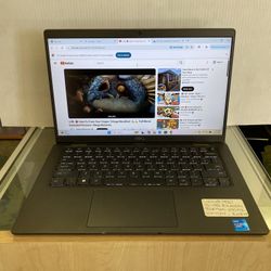 Dell Latitude 7420  laptop 💻 14 inch  I5 11th gen. 8GB RAM.  240 GB M2 Win 11 pro.