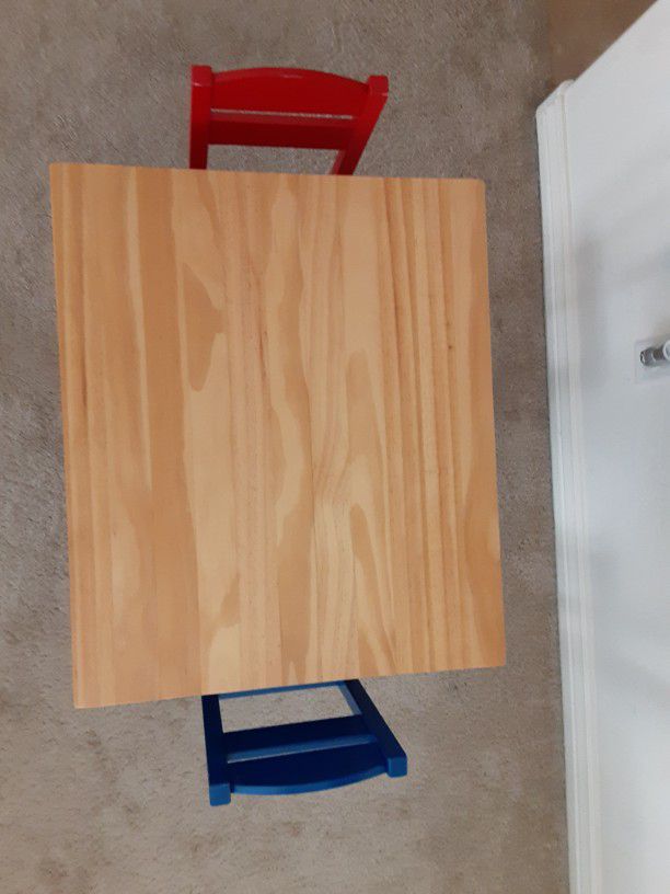kids table and 2 chairs,  wood 