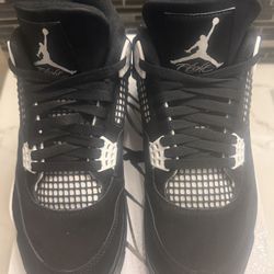 AIR JORDAN 4 RETRO BLACK/WHITE-BLACK NOIR/NOIR/BLANC Men’s 9 UK 8 Cm 27