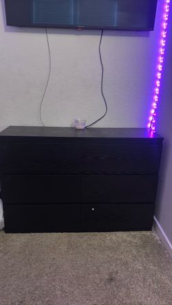 dresser