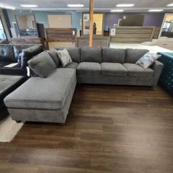 Sectional sofa for sale. Ask for price. ‼️