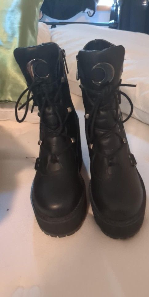 Killstar Platforms, Size 9 Us Women's, Like New