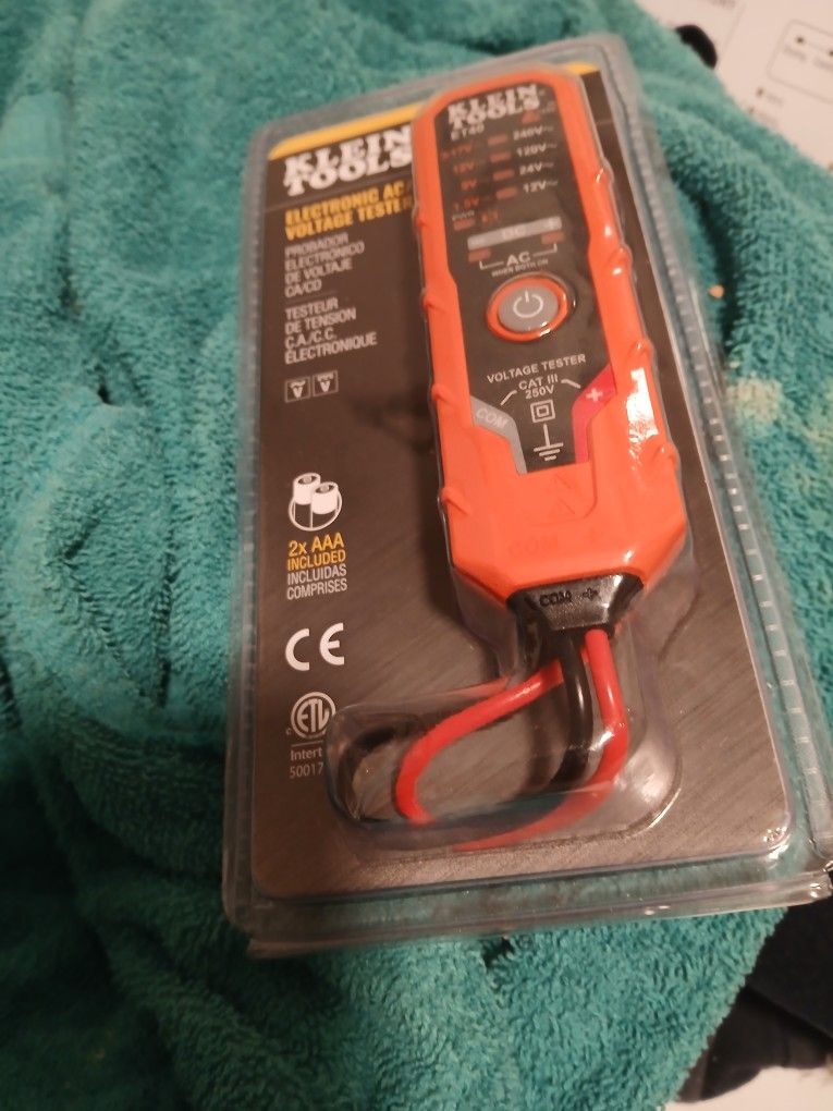 Voltage Tester