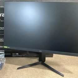 2 Monitor LG 32 Inches 32gp83b QHD 165HZ