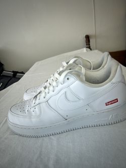Supreme Air Force 1 size 9