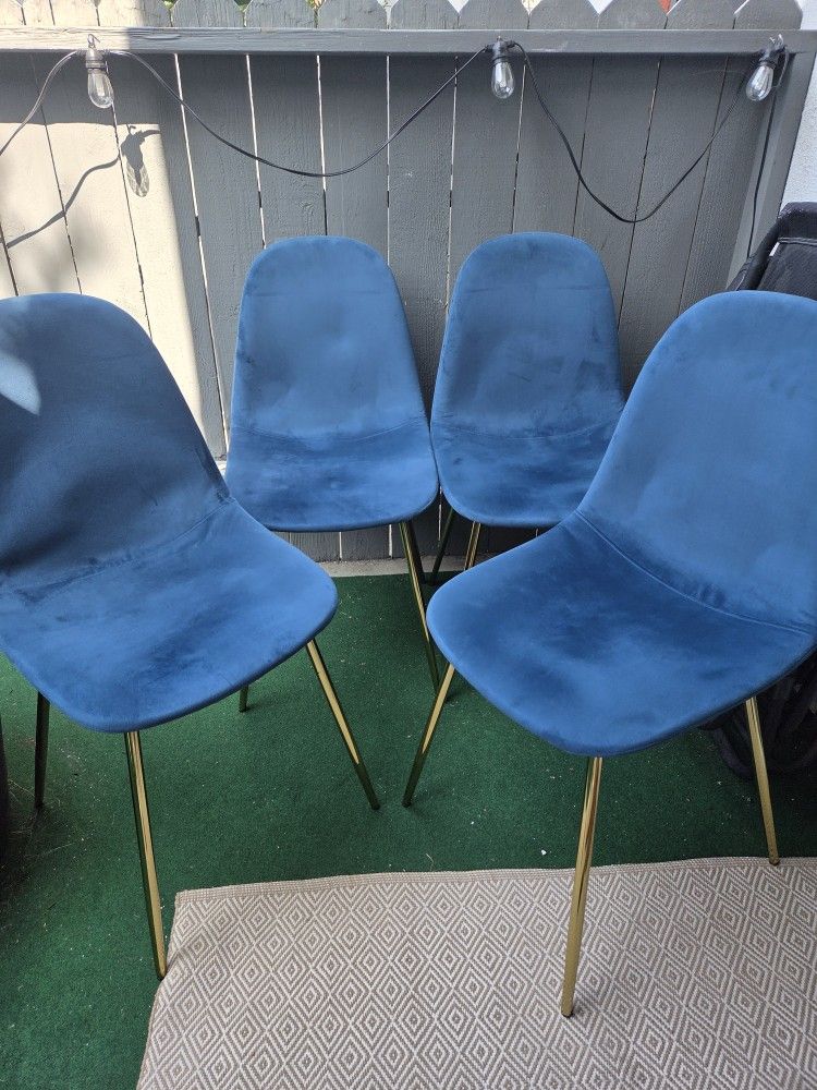 Set Of Dinning Chairs 