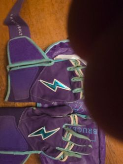 Bruce Bolts