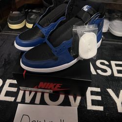 Brand new retro Jordan 1 dark Marina Blue