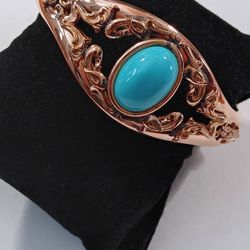 Vintage Jewelry.  Classic Turquoise Bangle Bracelet. Great Shape.  