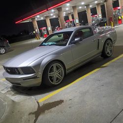 Mustang Gt 2005 5 Speed Title Clean 4.6 V8 