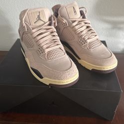 Air Jordan 4 