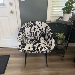 Modern Accent Chair 