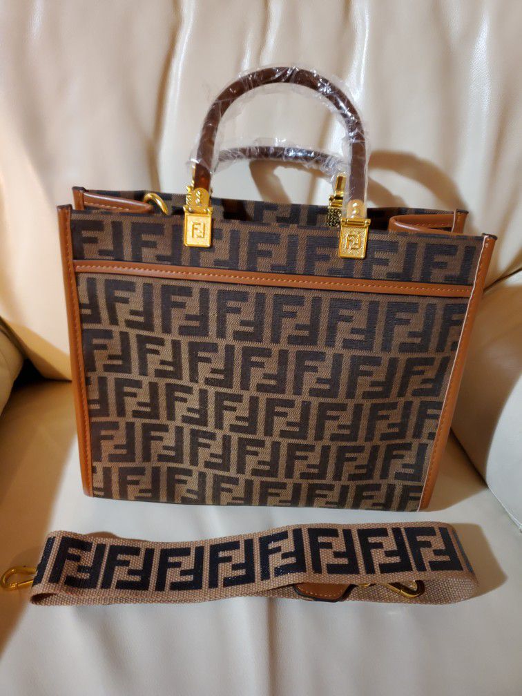 Gorgeous Tote  with Strap