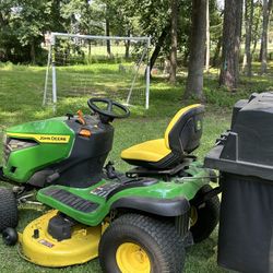John Deere 130s 