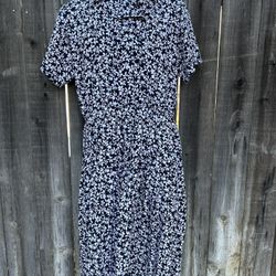 Liz Petites Black Dress – Retro 50s Style with White & Red Pattern, Size 10