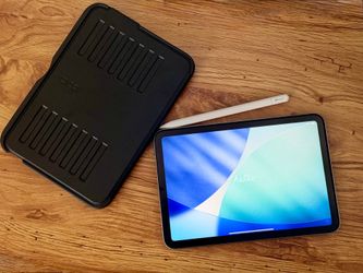 iPad Mini A17 Pro 128GB Bundle - Apple Pencil & Zugu Case
