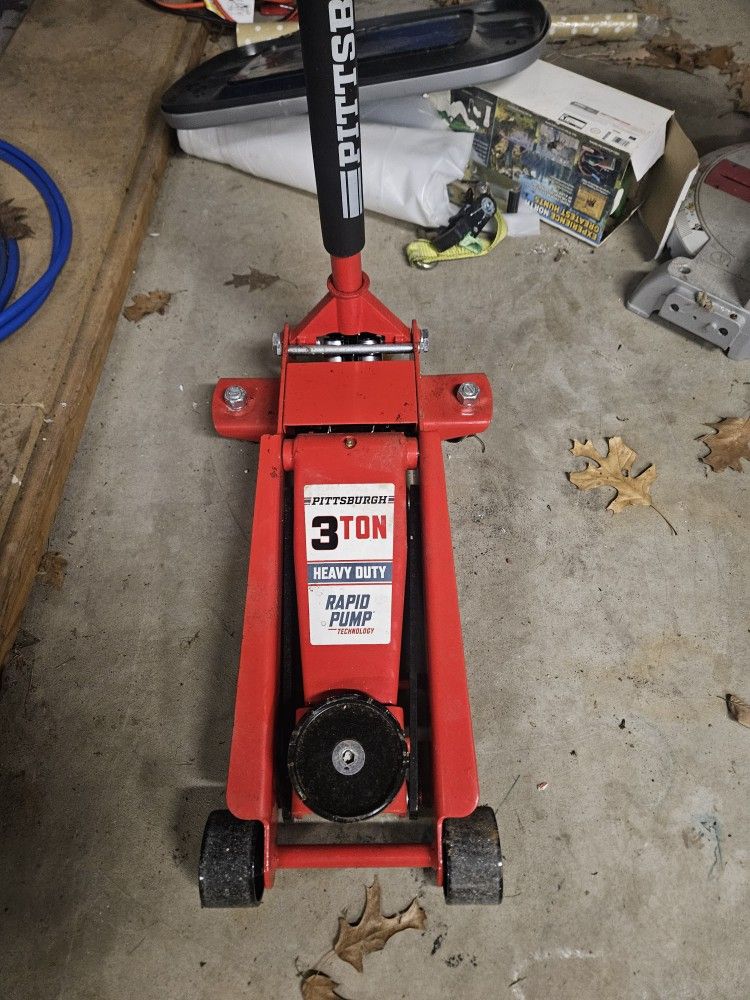 Pittsburgh 3 Ton Jack