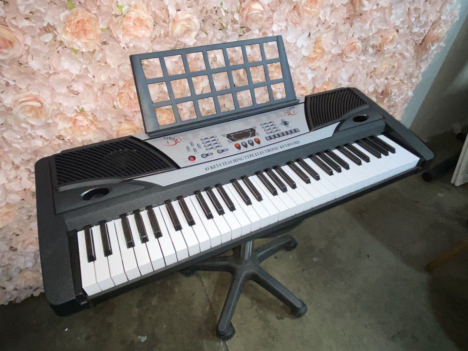 Electric Piano Keyboard 61 Keys with Music Notes Stand