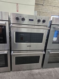 Viking 5 Series VDOE130SS
30 Inch Built-In Double Electric Wall Oven with 8.6 cu. ft. Total Capacity, TruConvecTM, Vari-Speed Dual FlowTM, Rapid Ready
