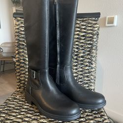 UGG women’s Boots