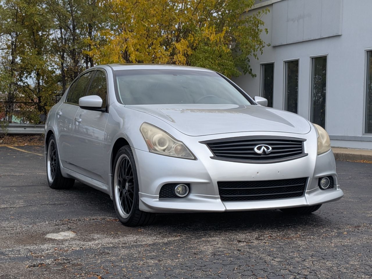 2011 Infiniti G37