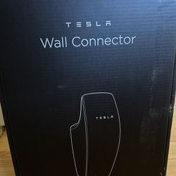 Tesla Wall Connector New