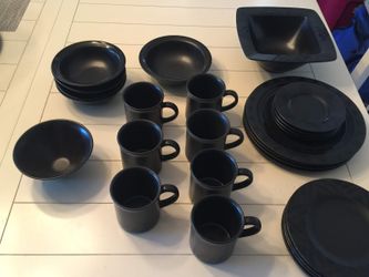pfaltzgraff black dish set