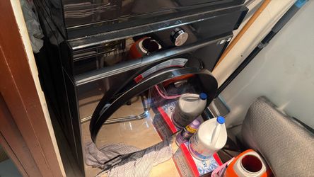 Samsung Black Smart Washer Dryer Unit (Top and Bottom)