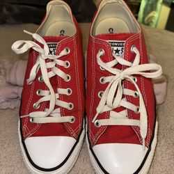 Red Converse 