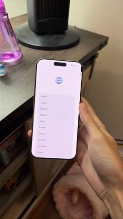 1TB iphone 16 pro max. FACE CAM DOES NOT WORK rear one does