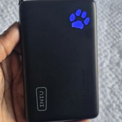 
INIU - Portable Charger, Compact 10000mAh PD 22.5W Power Bank for iPhone, Samsung etc - Black