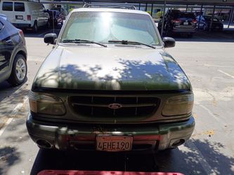 1999 Ford Explorer